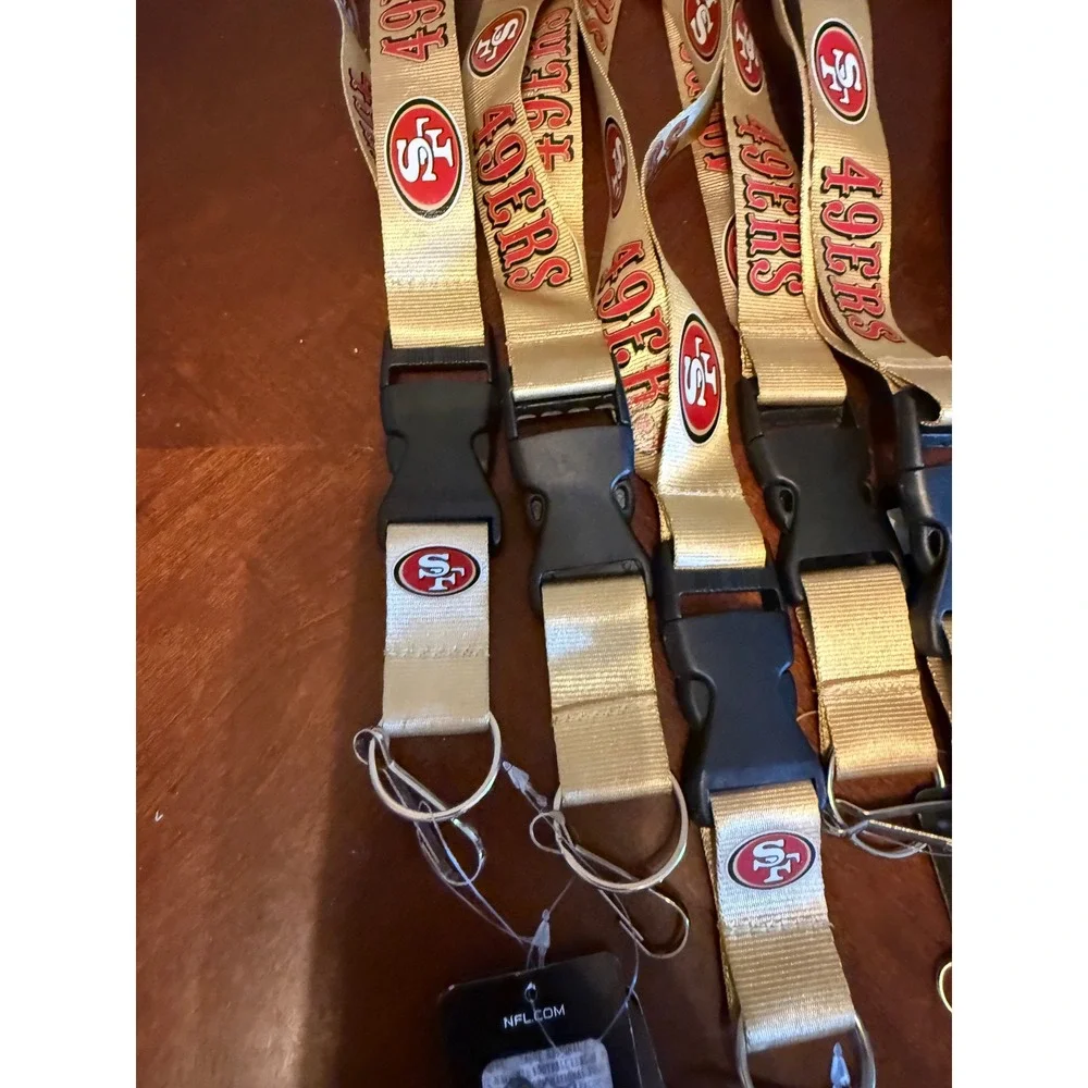 NFL San Francisco 49ers Lanyard Gold Red Official Licensed Breakaway Keychain 10